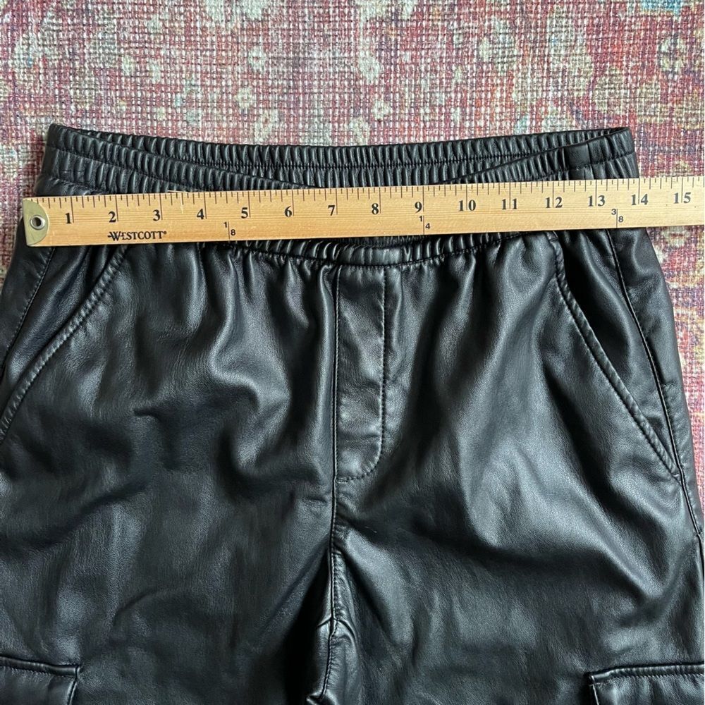 GAP women’s small faux leather Black Cargo cropped pants - Picture 2 of 9